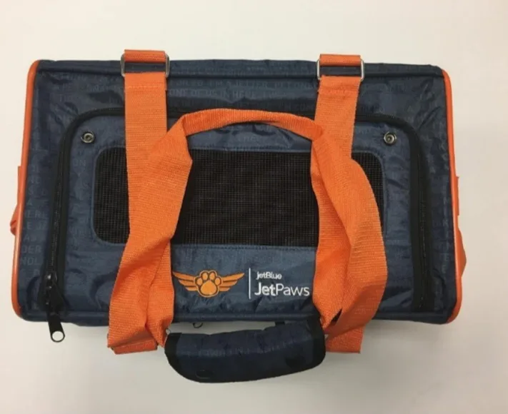 JetBlue JetPaws Pet Carrier Bag image indicator(3)