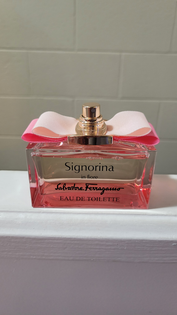 4x Women's Perfume - photo 5