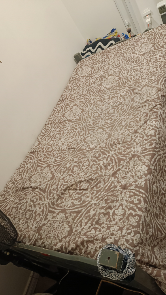 Twin Size mattress with frame - photo 2