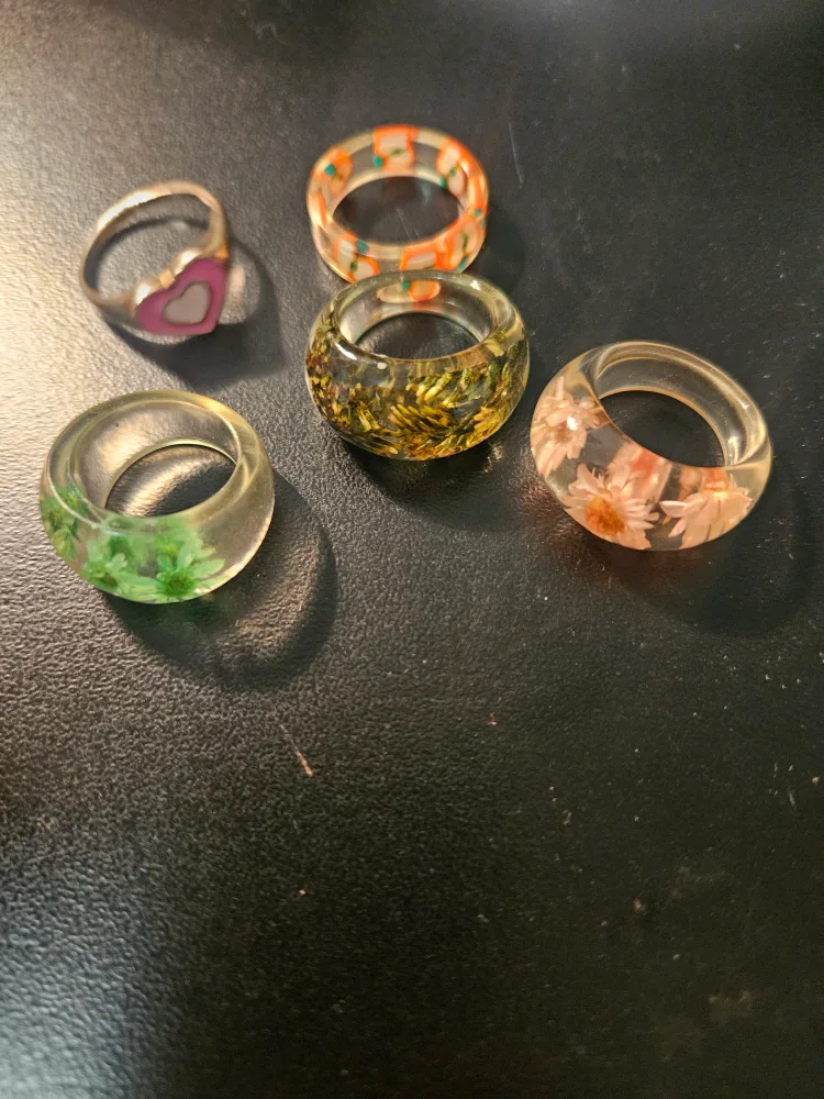 cute rings thumbnail