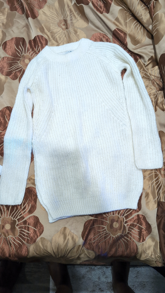 White Long Sleeve Knit Sweater