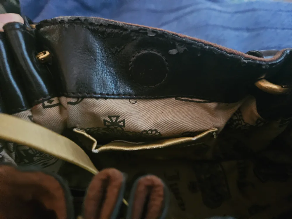 Juicy Couture Brown Velvet Handba Y2K image indicator(4)