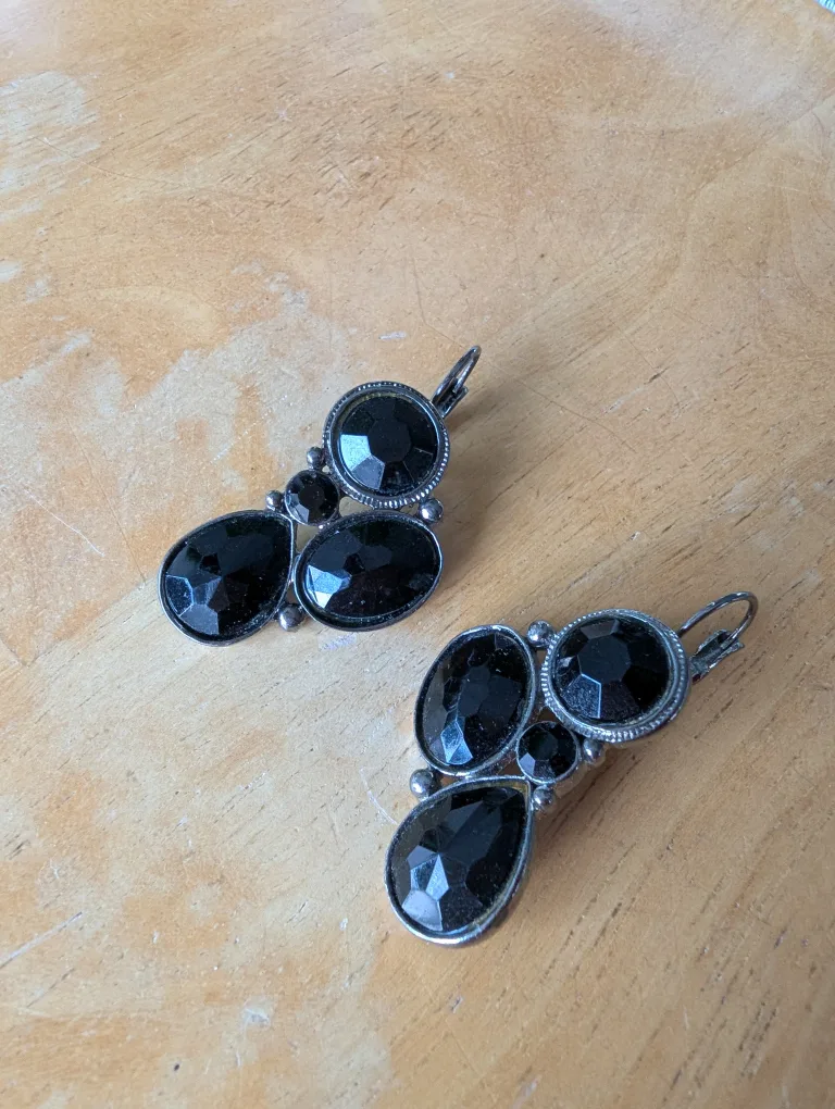 Black Crystal Statement Earrings image indicator(5)