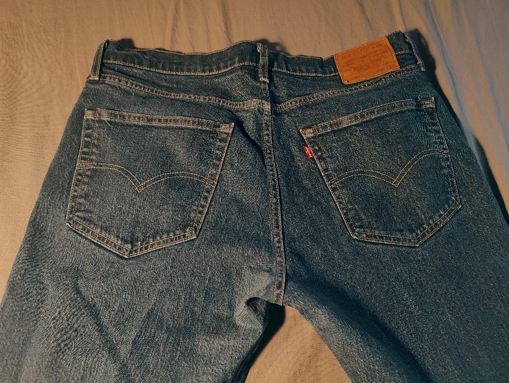 Men's Levi's Premium 502 36W30 – Like New! $30 OBO image indicator(3)