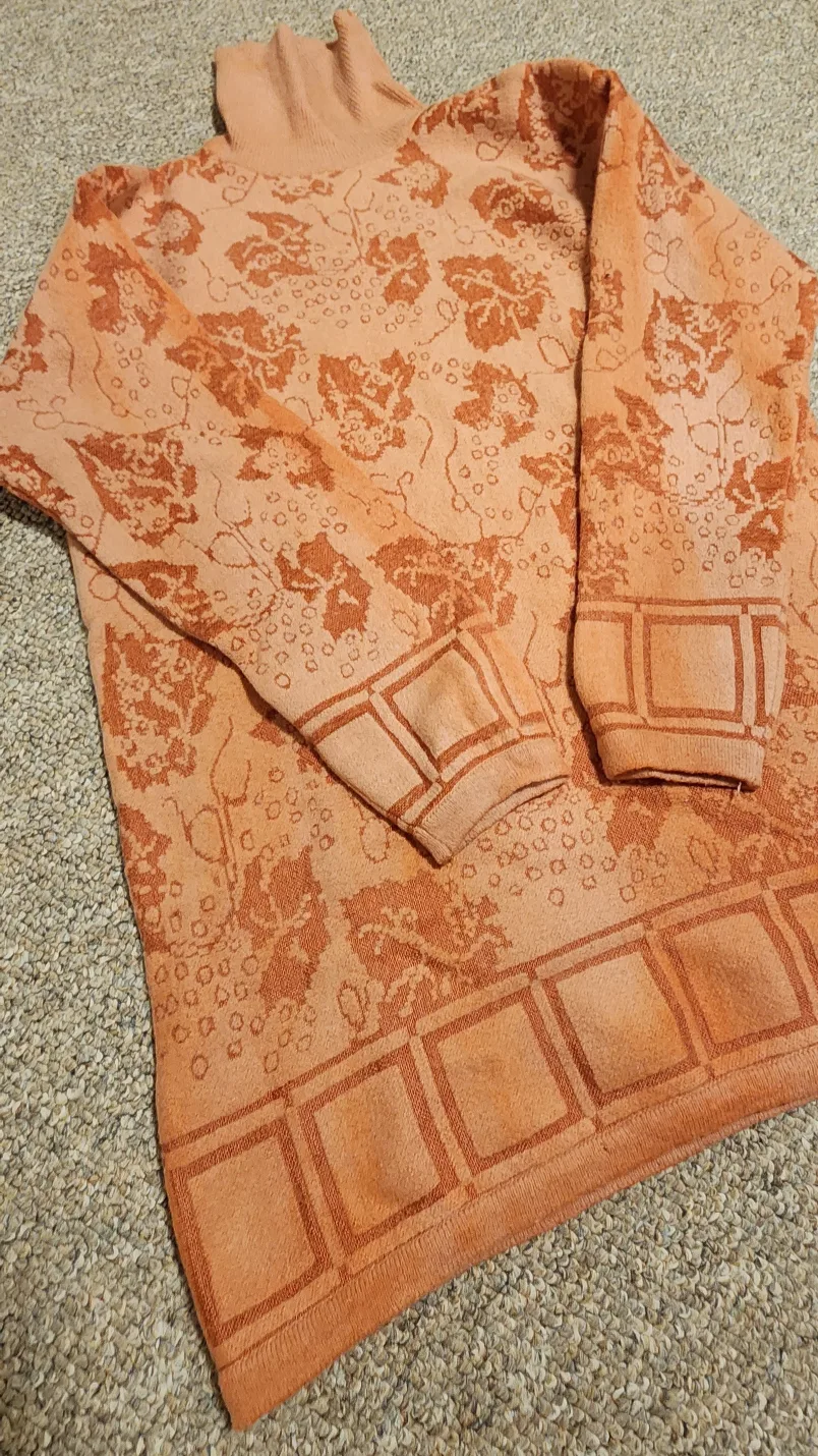 FREE Women's Clothing Lot | Size S | FAIR CONDITION image indicator(2)