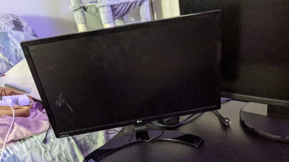 Monitors for free! image indicator(3)