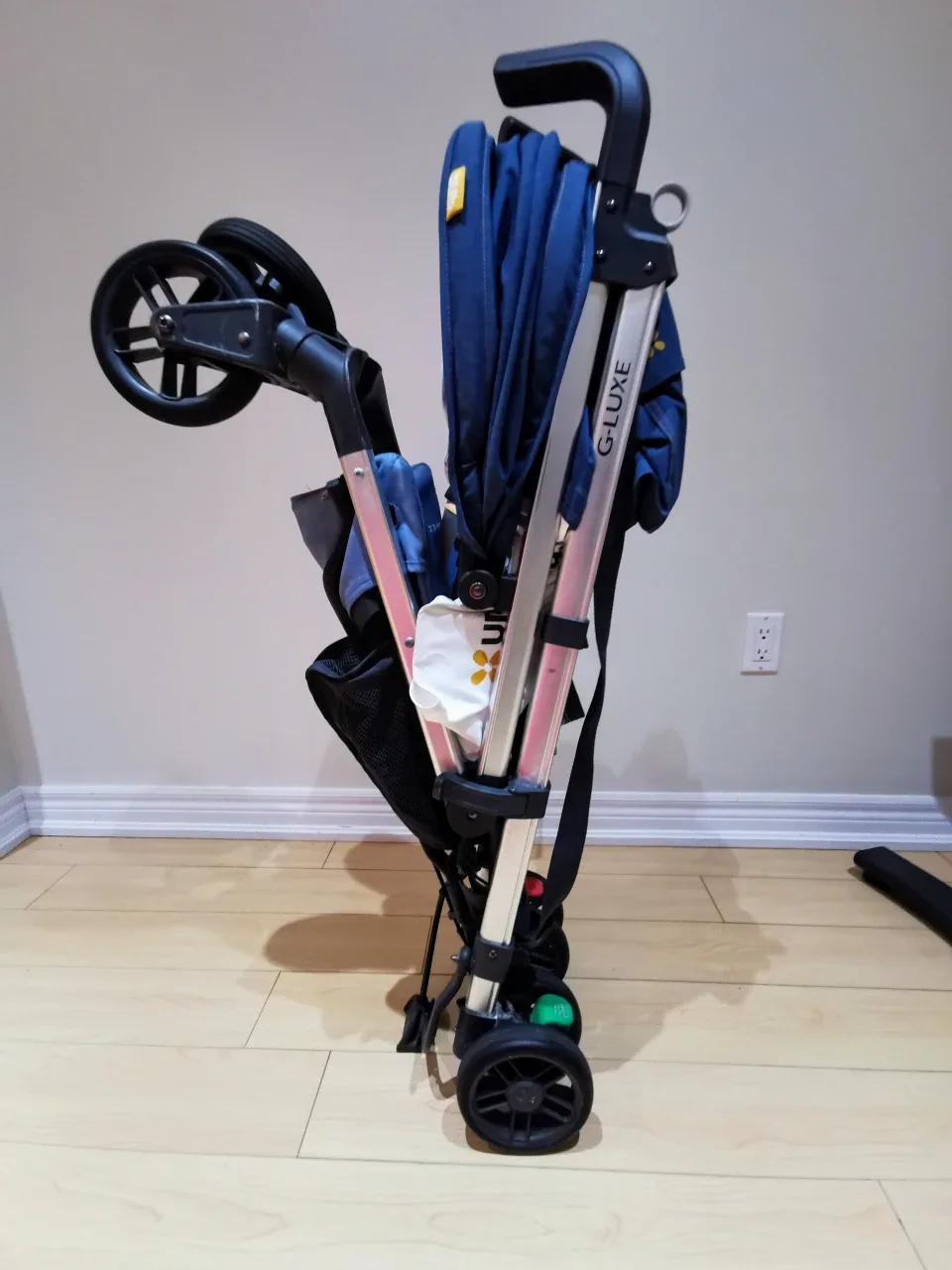 UPPAbaby G-luxe stroller (with manual) image indicator(4)