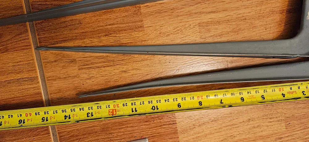 4x Shelf Brackets image indicator(2)