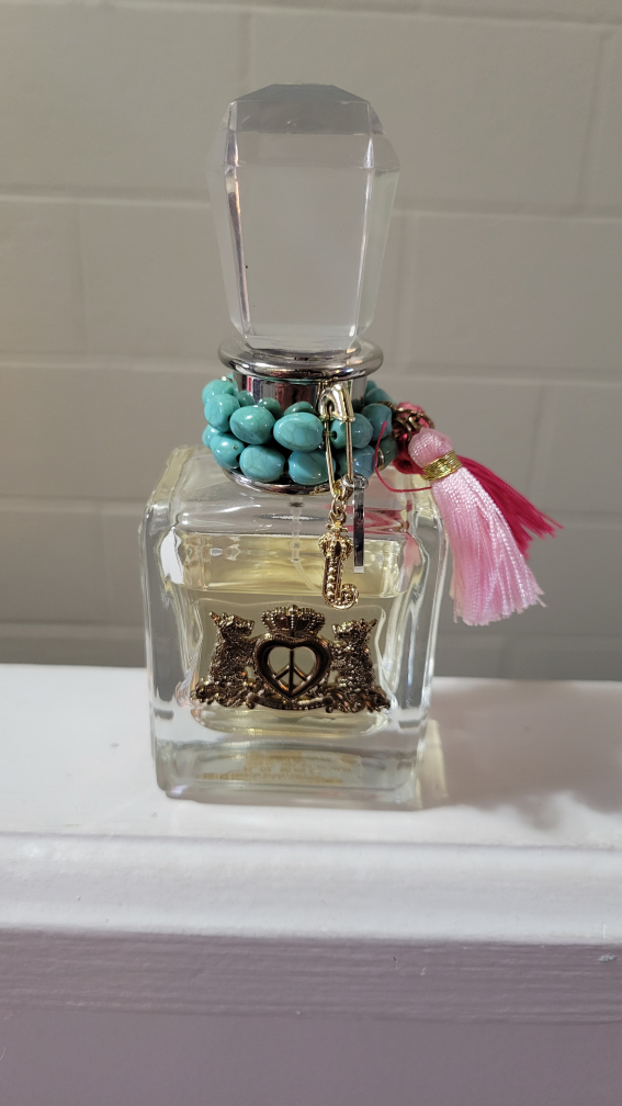 4x Women's Perfume - photo 4