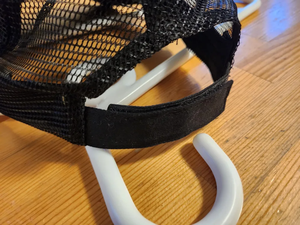 Marmot Black Trucker Hat - Caps and Hats image indicator(3)