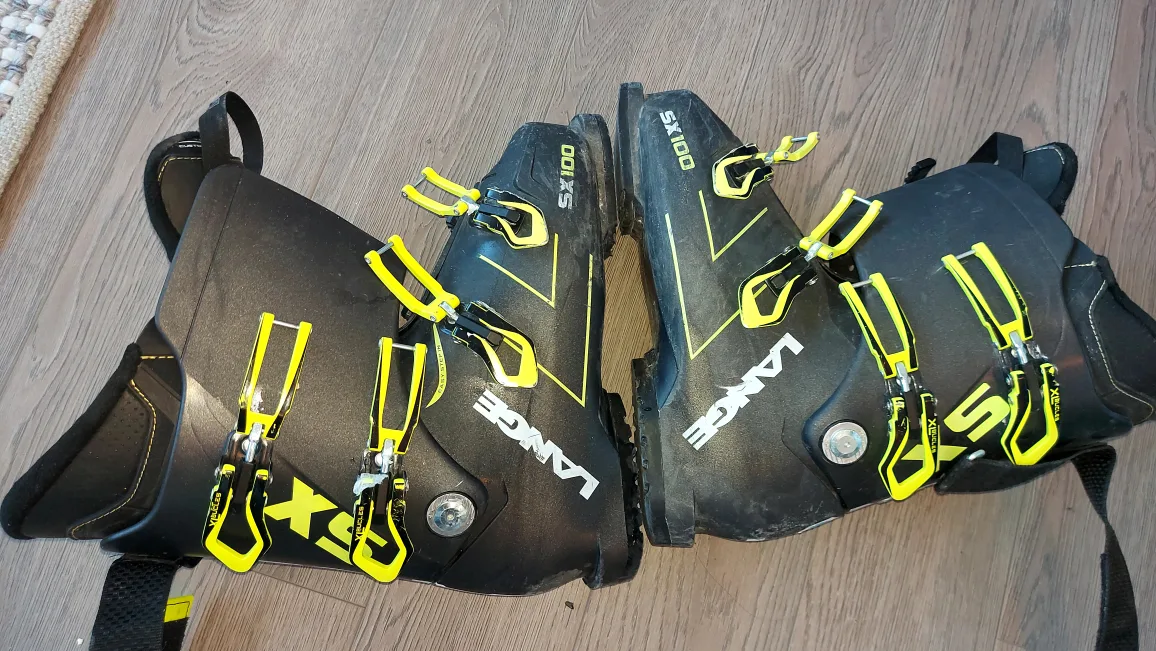 Lange Ski Boots SX100 Size 27 image indicator(3)