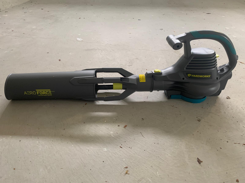 Yardworks Electric Leaf Blower - photo 2