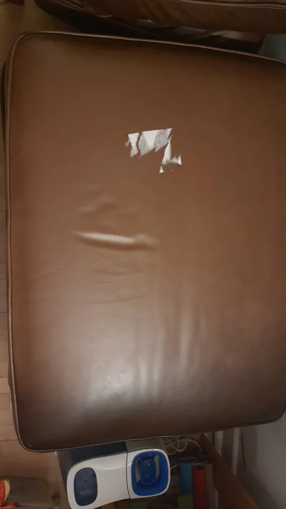Brown Leather Sofa Cushions image indicator(2)