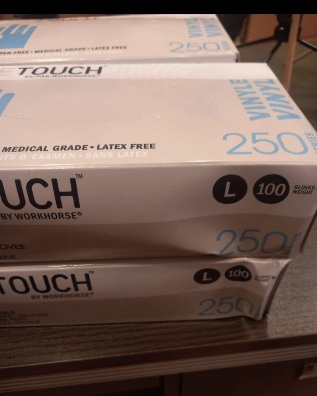 Suretouch vinyl Hand gloves #freecycle - photo 2