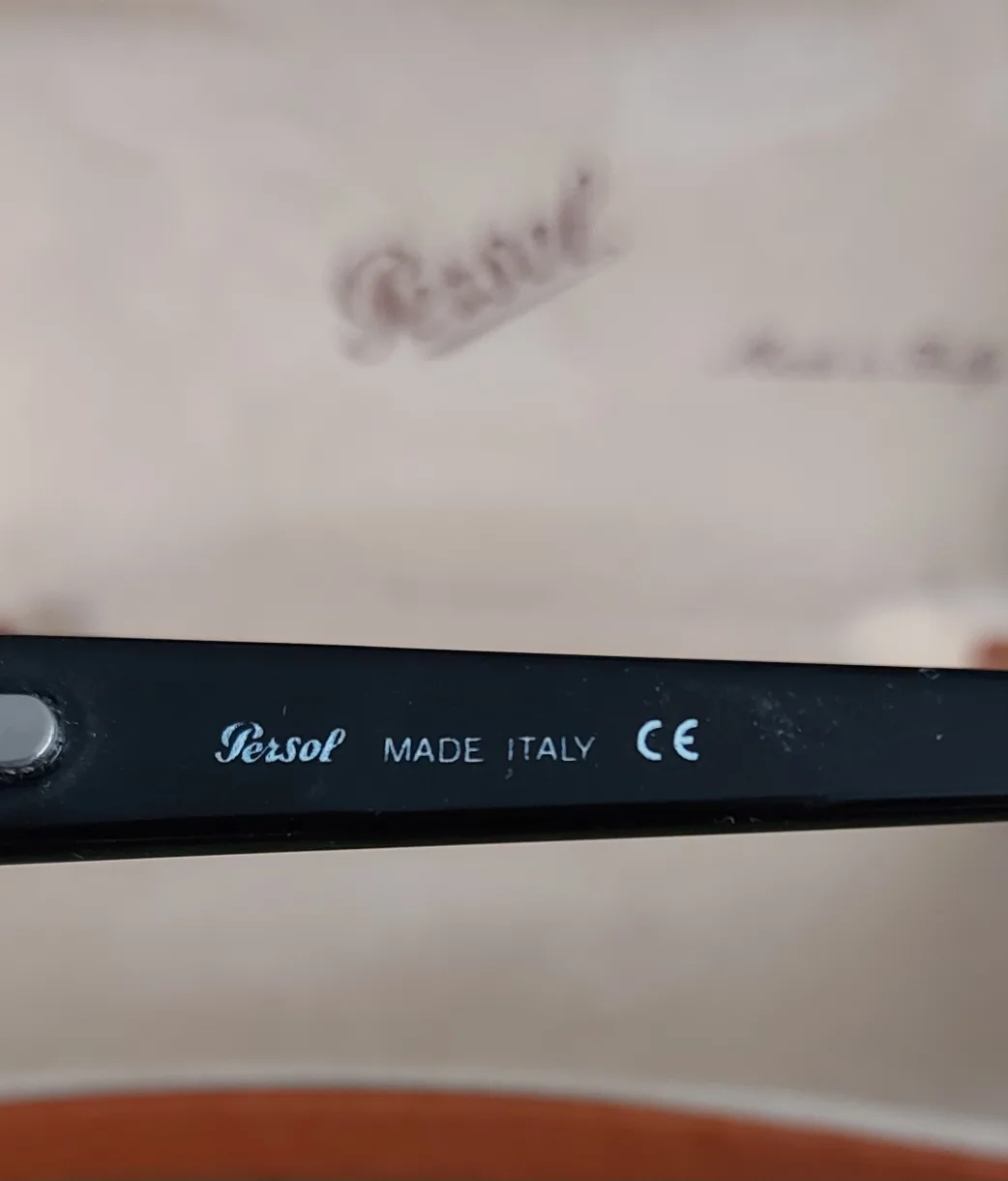 Persol Sunglasses image indicator(4)