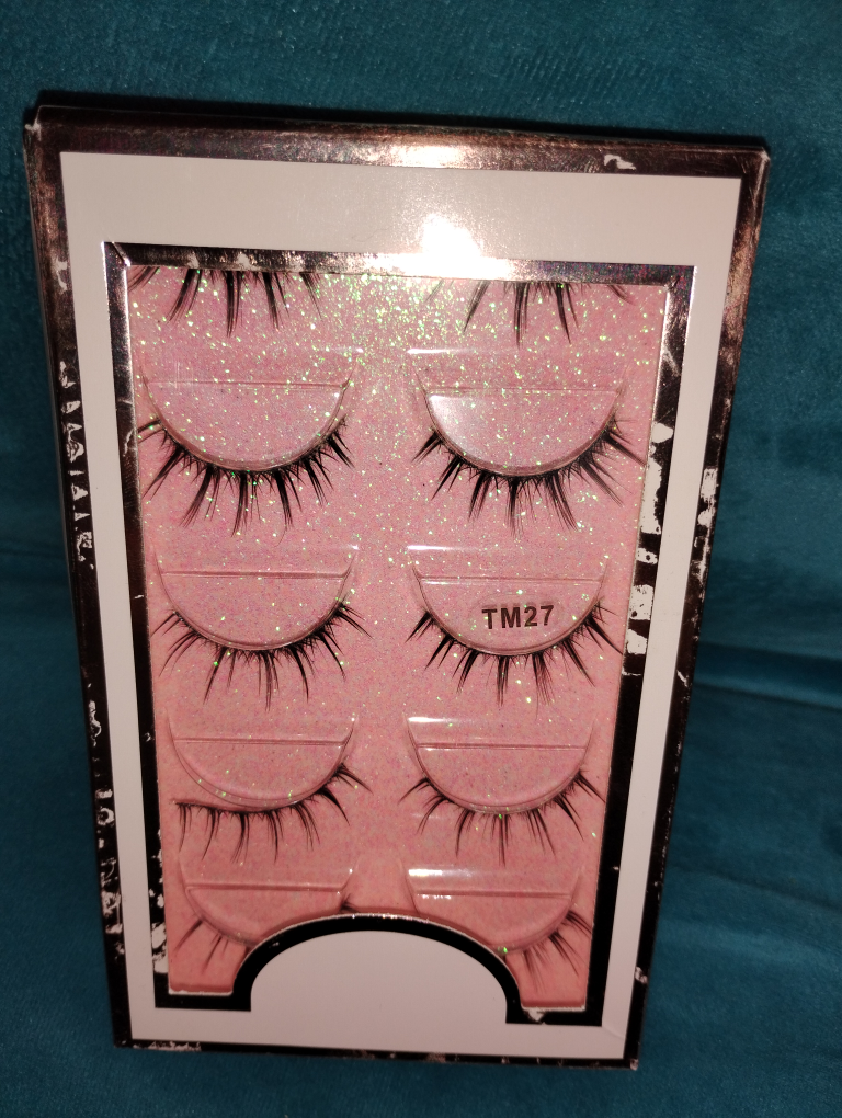 Mink eye lash bundles - photo 3