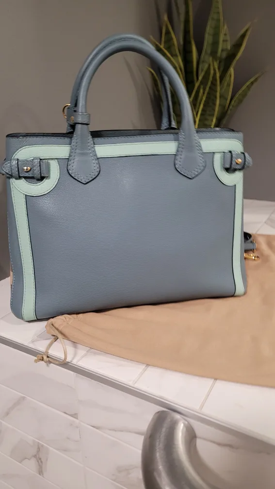 Burberry Blue Leather Handbag image indicator(10)