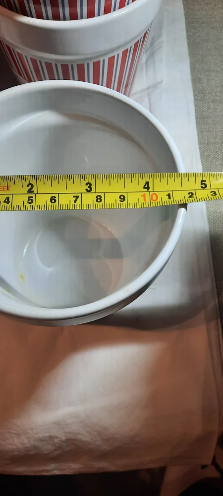 Gently used Cuisinart EasyPop Popcorn Maker image indicator(6)