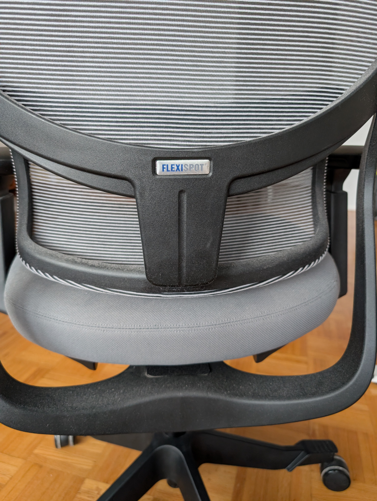 FlexiSpot Ergonomic Office Chair - photo 4