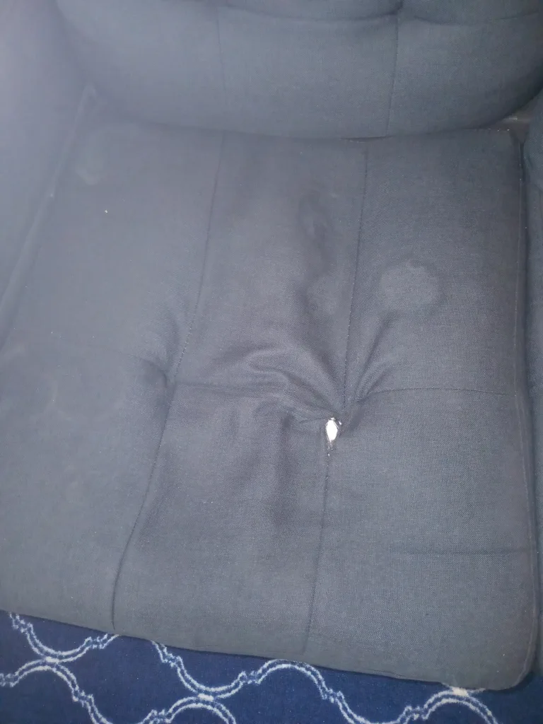 Black Sectional Sofa( NEED GONE ASAP) image indicator(3)