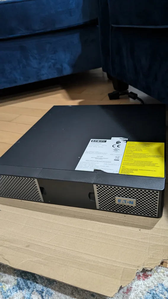 Eaton 9PX 1500VA UPS image indicator(2)