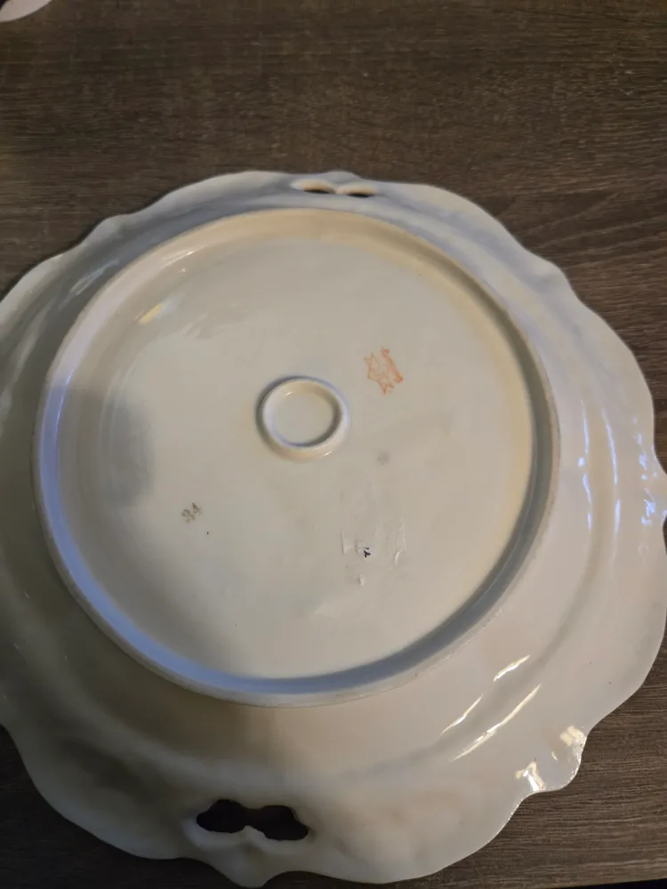 Vintage Rose Handled Plate image indicator(2)