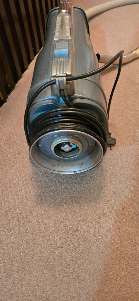 Vintage Electrolux Vacuum Cleaner image indicator(2)