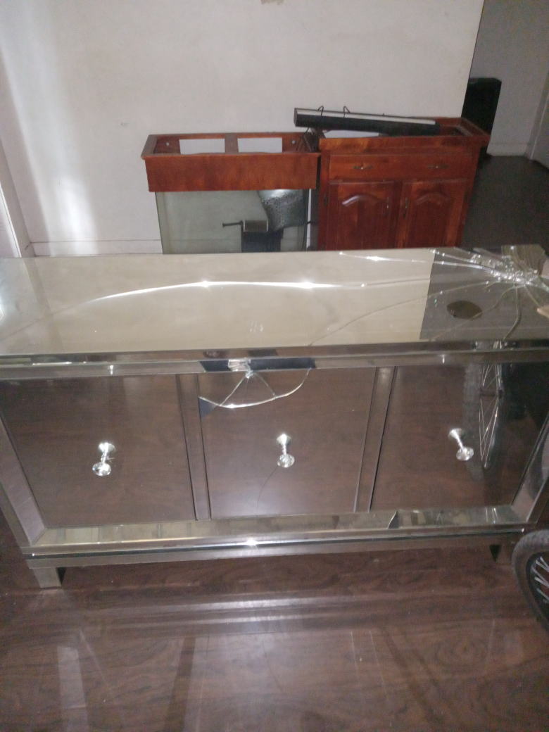 Mirrored Furniture Set - Damaged