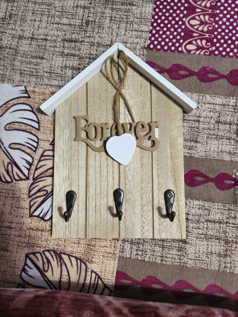 Wooden Key Holder with Heart