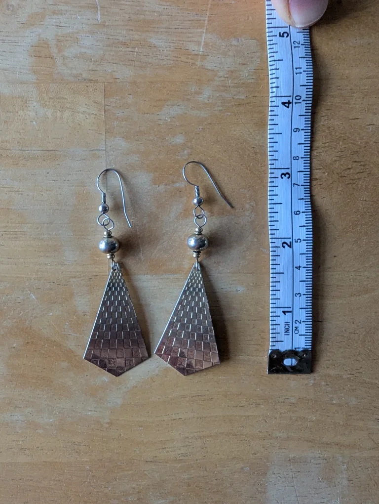 Vintage Silver Tone Geometric Earrings image indicator(2)