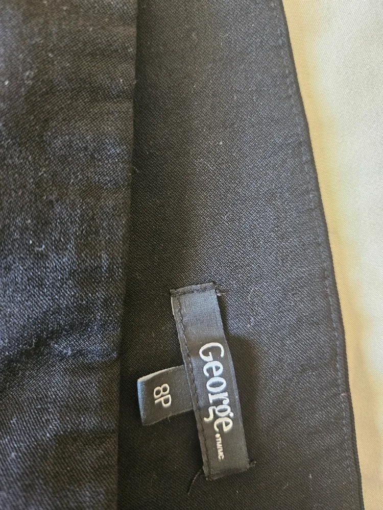 George Black Pants Size 8P image indicator(2)
