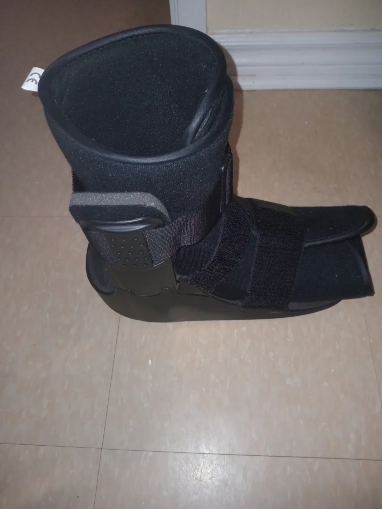 Aircast Ankle Support( NEED GONE ASAP) image indicator(2)