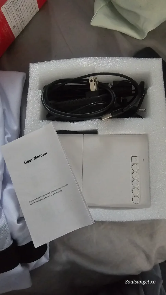 Mini LED Projector with Screen image indicator(4)