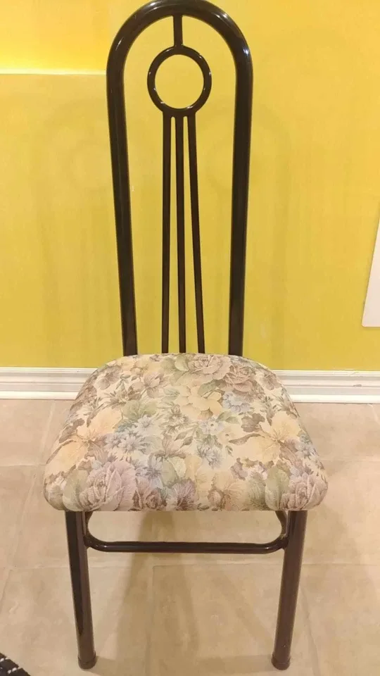 Glass Dining Table and 6 Chairs Set image indicator(4)