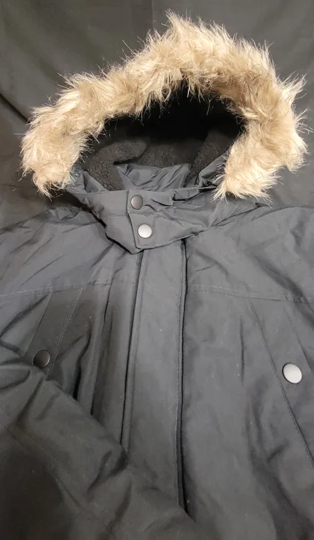 Black winter parka with faux fur hood. image indicator(10)