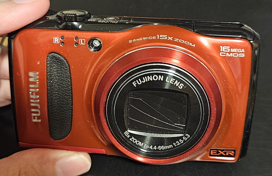 Fujifilm F500 EXR FinePix Camera