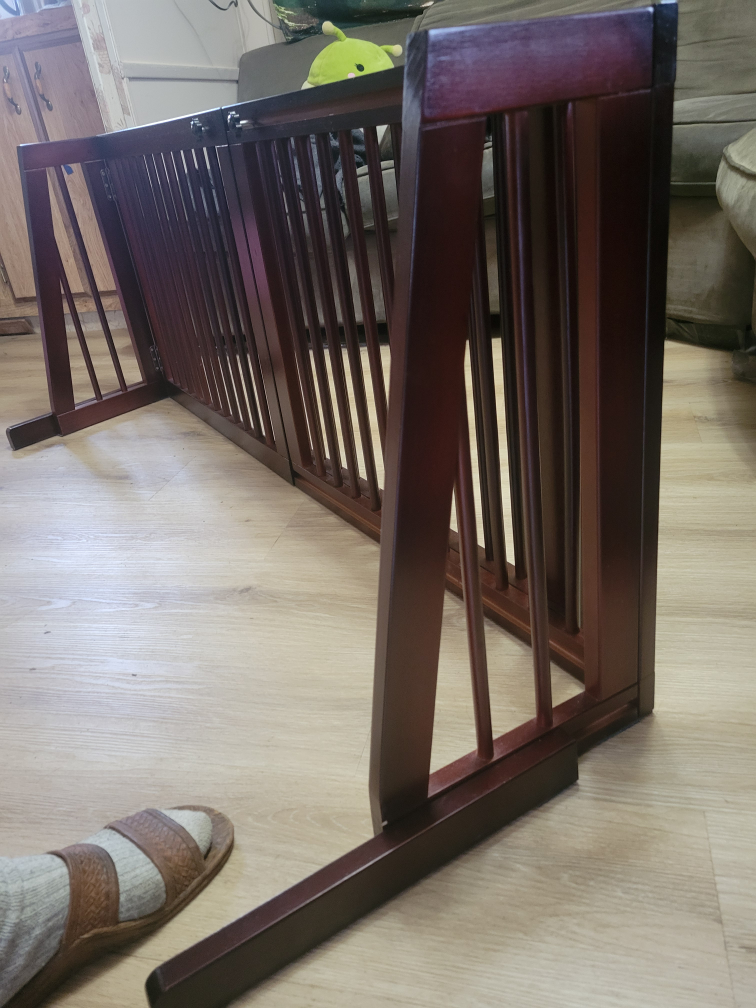 Wooden Baby/Pet Gate - photo 4