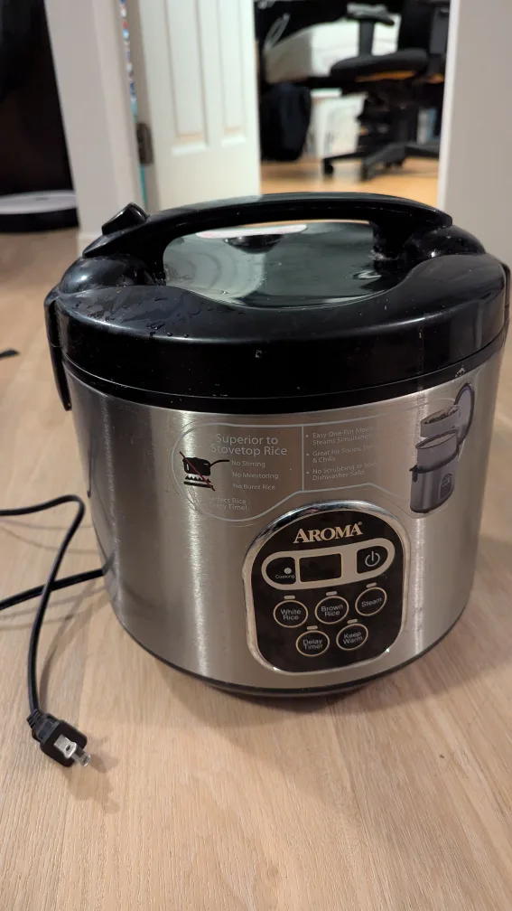 Aroma Rice Cooker thumbnail