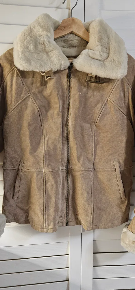 Beige Wilson's Leather Suede Jacket image indicator(6)