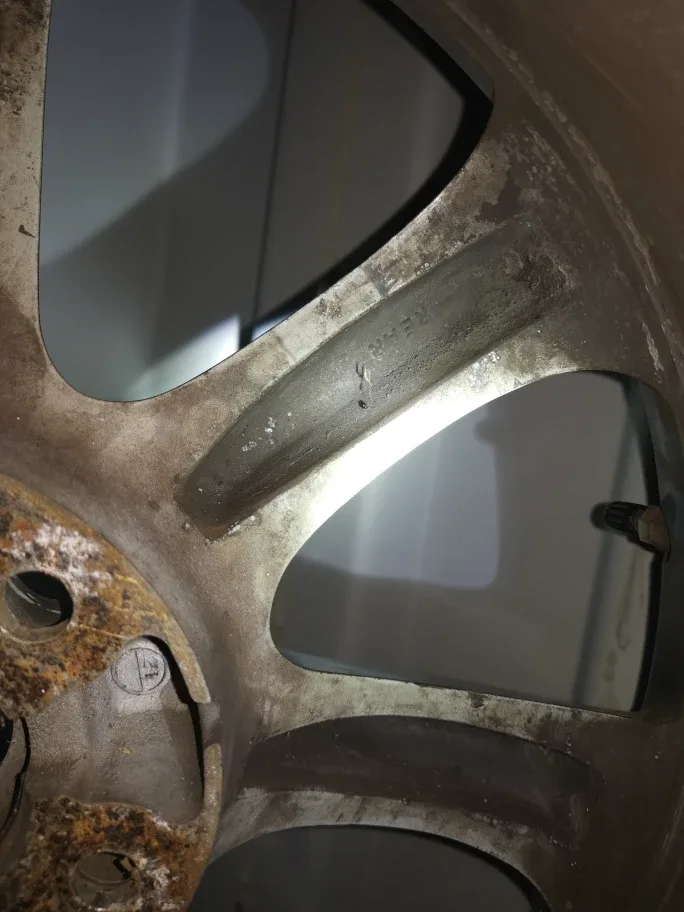 Infinity OEM 18" Alloy Wheel image indicator(5)