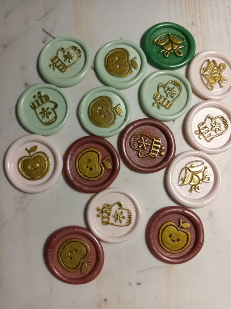 Christmas Wax Seals ×15 image indicator(3)
