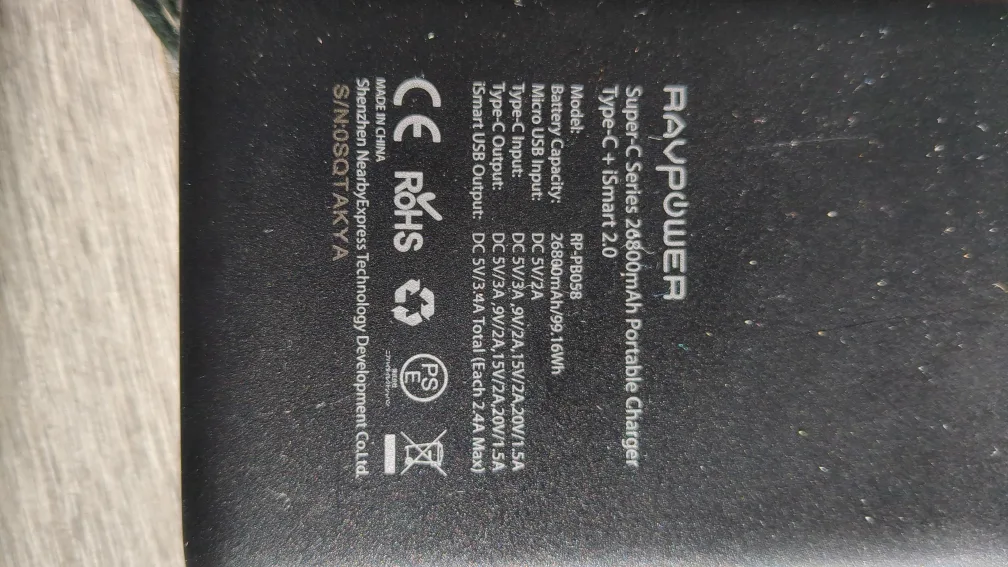 RAVPower 26800mAh Portable Charger (power bank) image indicator(4)