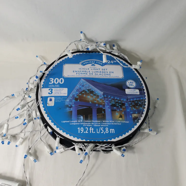 Holiday Time 300 LED Icicle Lights image indicator(5)