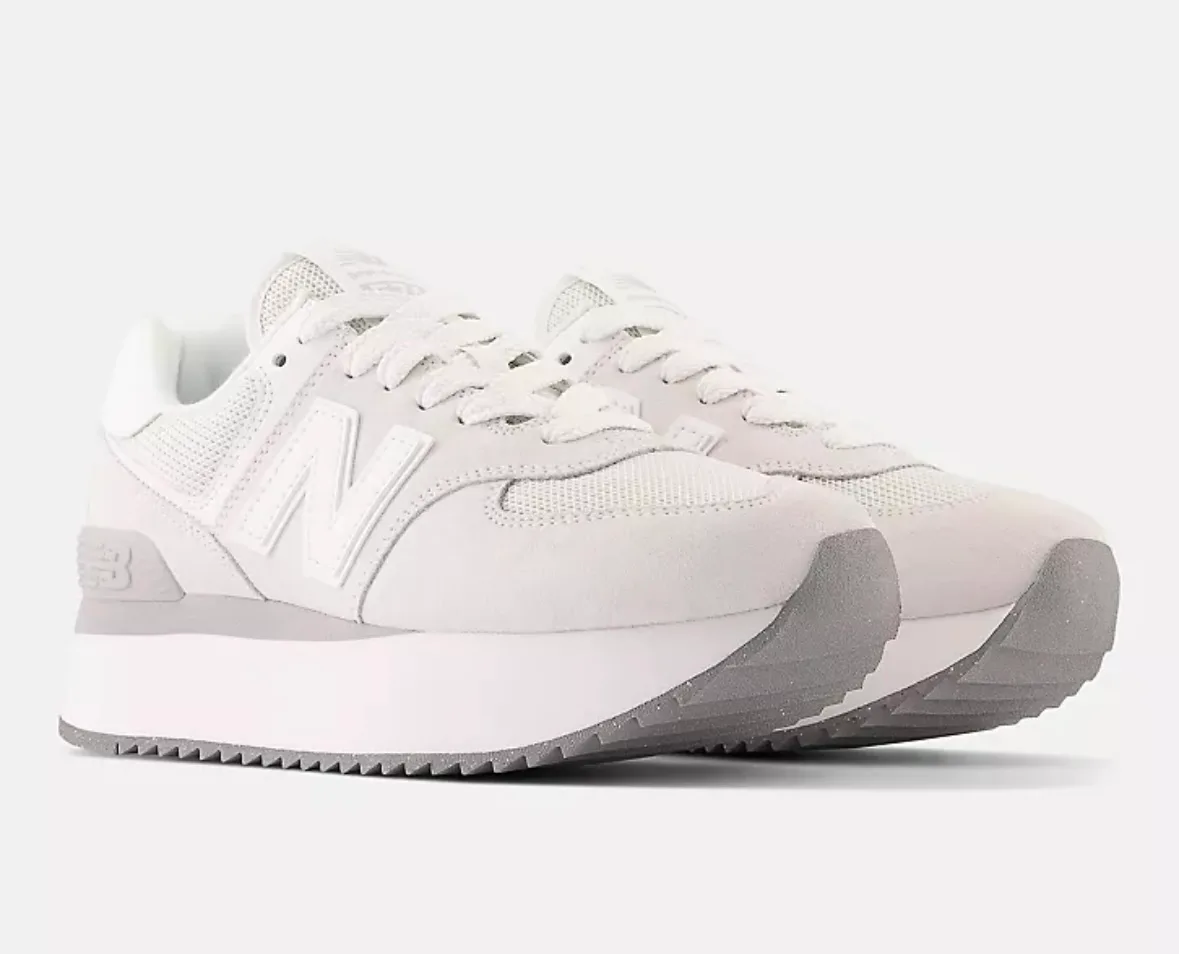 Women’s New Balance 574+ (size 7) White image indicator(5)
