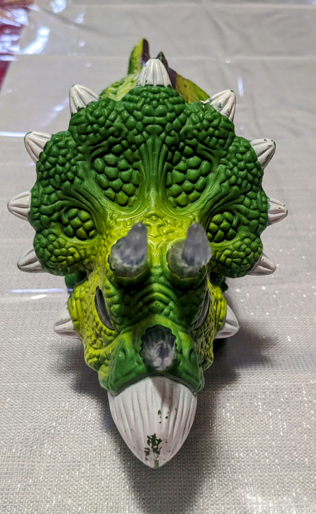 Electronic Walking Triceratops Dinosaur $15