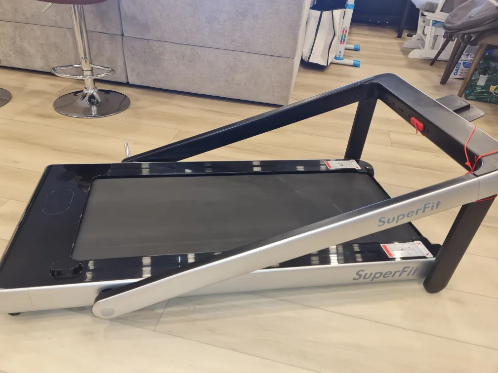 SuperFit Folding Treadmill thumbnail