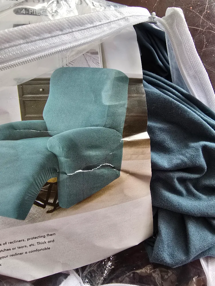 TAOCOCO Recliner Chair Cover - 4-Piece image indicator(2)