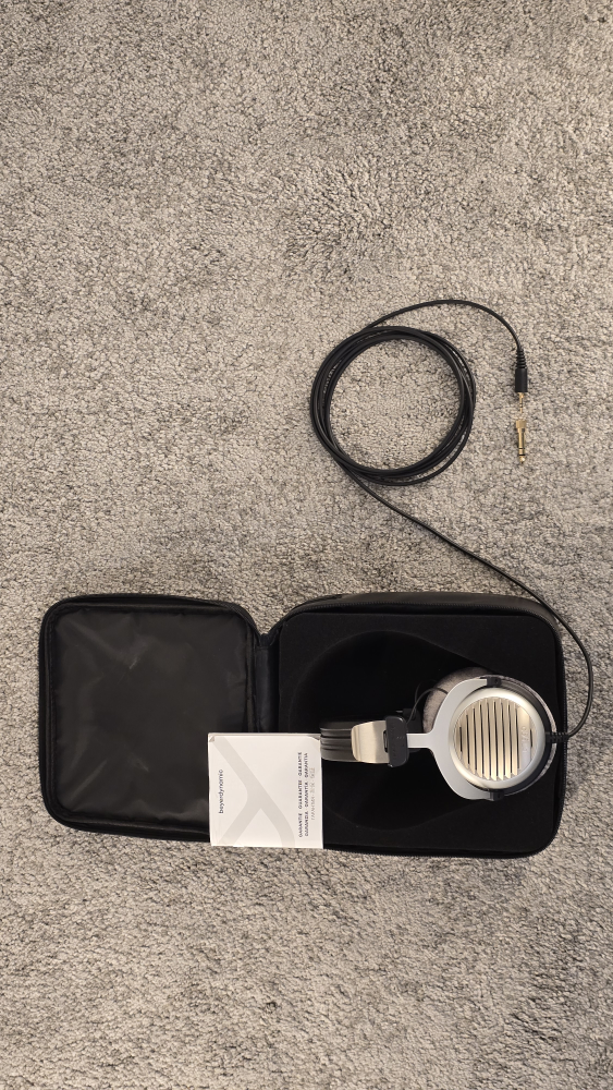 Beyerdynamic DT 990 32 ohm Headphones - photo 3