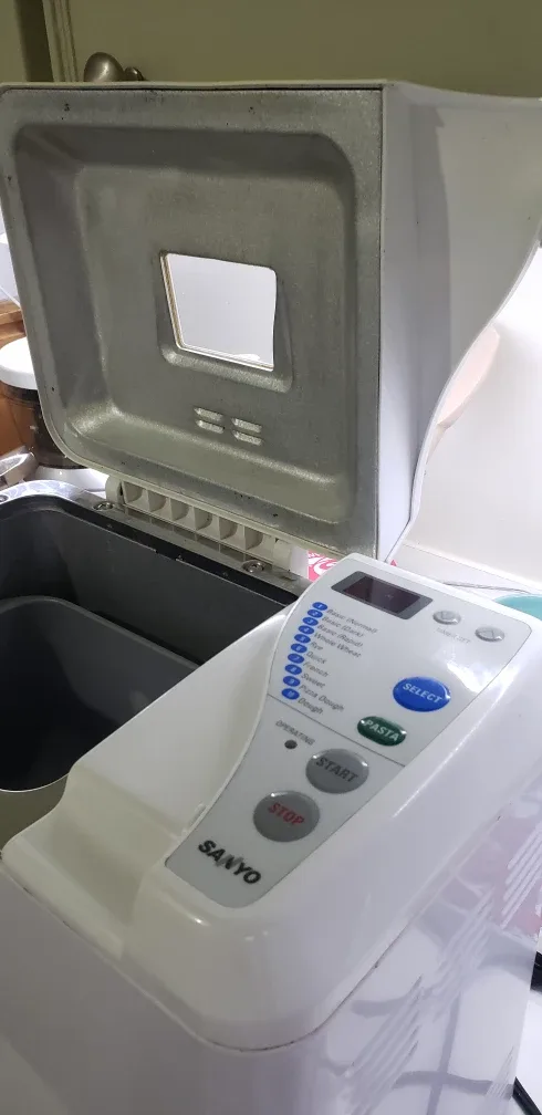 Sanyo bread maker great condition thumbnail