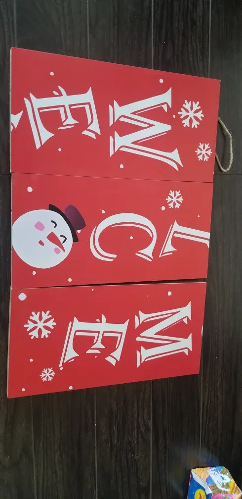 Wooden Welcome Sign with Snowman image indicator(4)